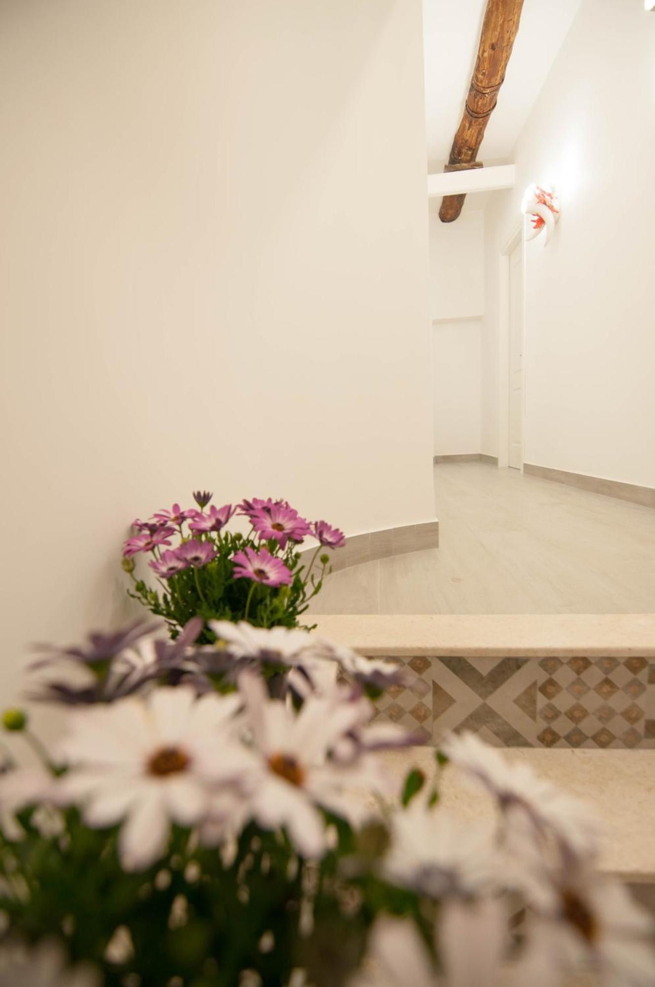 Relais Bijoux Napoli Hotel Ngoại thất bức ảnh