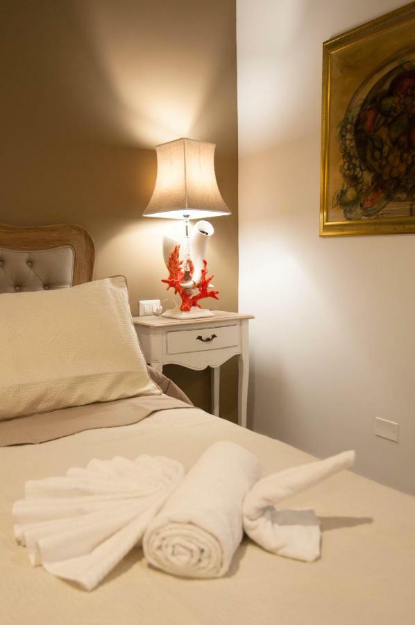 Relais Bijoux Napoli Hotel Ngoại thất bức ảnh